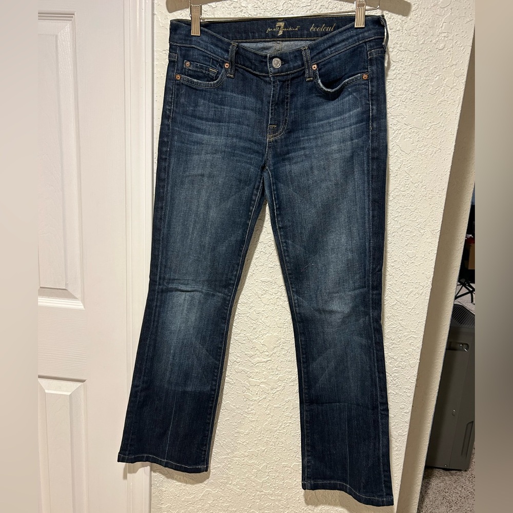 7 for all mankind women’s size 28 bootcut jeans.